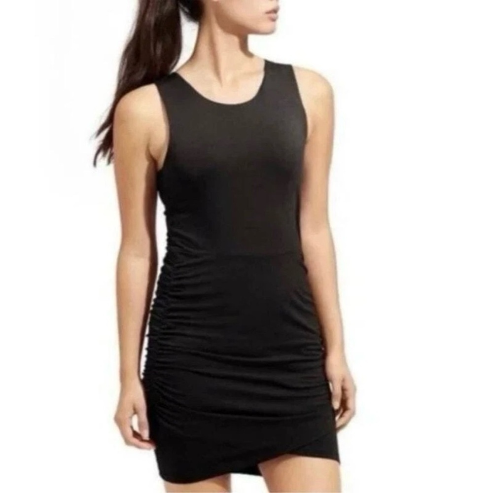 Athleta Seeker Ruched Built-in Bra Tank Athletic Black Dress Size XS